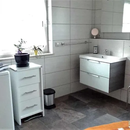 Reulecke Apartment *